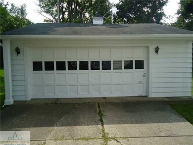 3401 Glasgow Dr, Lansing, MI 48911 - photo 4