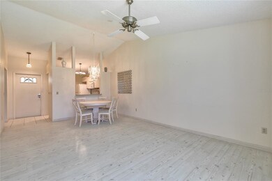 3303 Hibiscus Dr unit 232, Palm Harbor, FL 34684 - photo 7