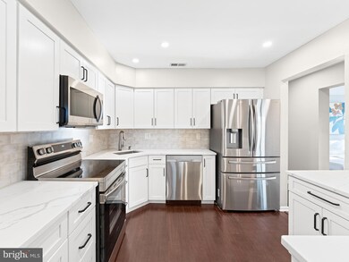 81 Tarragon Ct unit CO81, West Deptford, NJ 08086 - photo 6