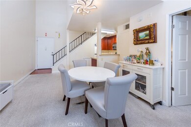 5515 Canoga Ave unit 305, Woodland Hills, CA 91367 - photo 3