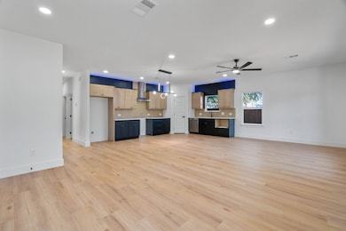 3937 Hancock St, Dallas, TX 75210 - photo 5