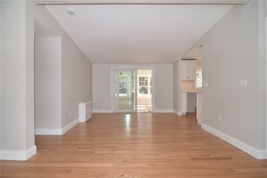 17 Healey Brook Ct, Wakefield, RI 02879 - photo 6