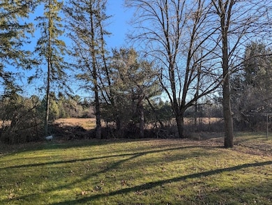 185 Shaw St, Phillips, WI 54555 - photo 3