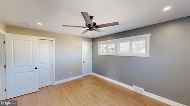 1038 Platt Ave, Folsom, PA 19033 - photo 7