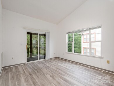 235 Deermouse Way unit 1106, Hendersonville, NC 28792 - photo 4