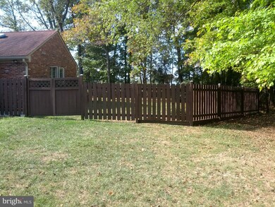 6106 Brooklyn Bridge Rd, Laurel, MD 20707 - photo 5