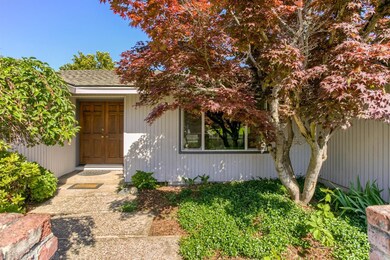 1372 Ramada Ave, Medford, OR 97504 - photo 2