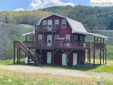 Welcome to 4878 Big Peak Creek!