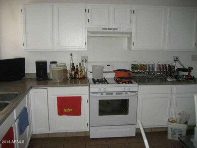 fillm kitchen 1