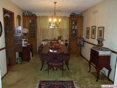 2408 Chapel Hill Rd, Bartlesville, OK 74006 - photo 6