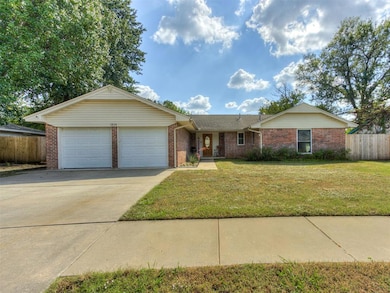 1828 Burnt Oak St, Norman, OK 73071 - photo 2