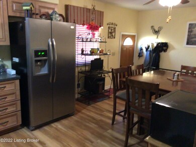 167 Emily Dr, Mount Washington, KY 40047 - photo 6