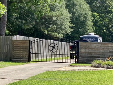 2105 Mckissick Dr, Friendswood, TX 77546 - photo 4