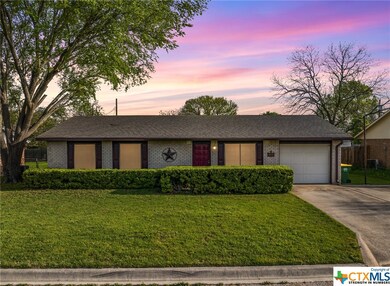 606 Christine St, Troy, TX 76579 - photo 3