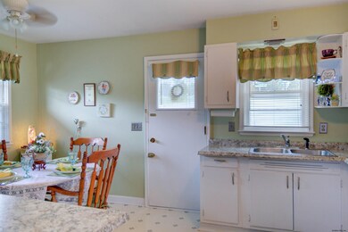 105 Morrison Ave, Troy, NY 12180 - photo 4