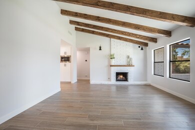 1210 W Golden-4
