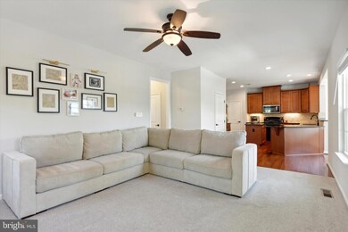 638 Bridge St, Spring City, PA 19475 - photo 6