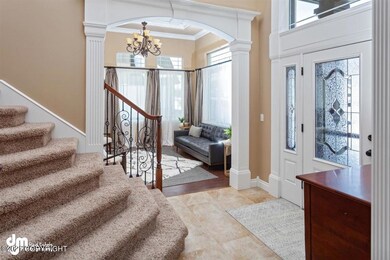 05-Front Entry_DMD_7066