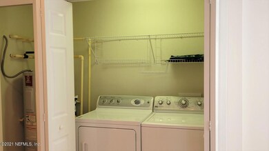 8599 Little Swift Cir, Jacksonville, FL 32256 - photo 6