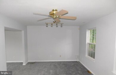 1212 Lafayette Ave, West Deptford, NJ 08096 - photo 2