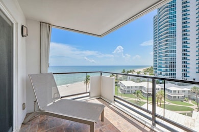 Leisure Towers unit 706, Pompano Beach, FL 33062 - photo 3