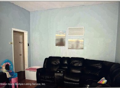 933 van Duzer St, Staten Island, NY 10304 - photo 3