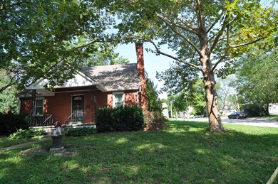 201 N Howard 003