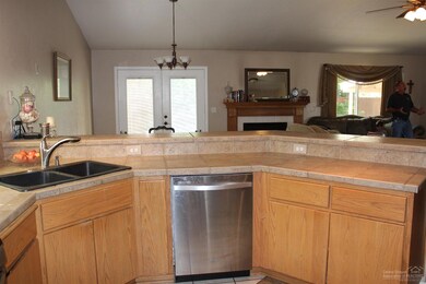 2090 NW Jackpine Place, Redmond, OR 97756 - photo 7