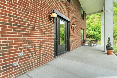 04-7777 Apple Grove Ln  04
