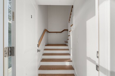 43-45 Welligton unit 3, Waltham, MA 02451 - photo 6