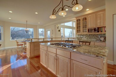 Kitchen 5