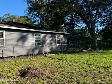 CE67E7F5-F5F7-423E-8A11-21E5B03F53A4