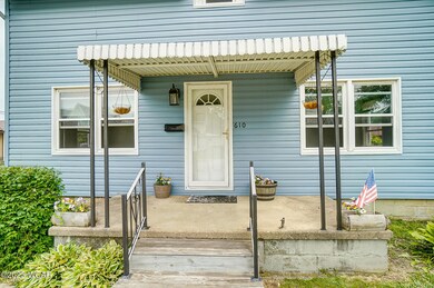 610 Bellefontaine St, Wapakoneta, OH 45895 - photo 3