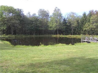 Waterfront/Dock/Pier Pond