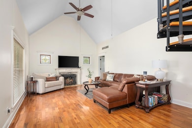 115 Switzer Rd, Frankfort, KY 40601 - photo 4