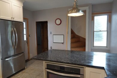 49 Cass St, Portsmouth, NH 03801 - photo 7