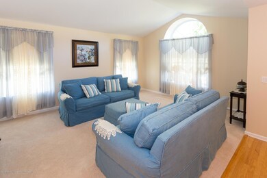 58 Foxwood Rd, Lakewood, NJ 08701 - photo 4