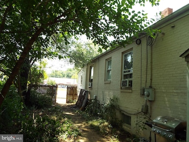 360 Cloud St, Front Royal, VA 22630 - photo 3