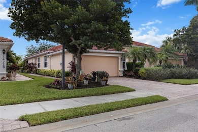 14732 Cranberry Ct, Naples, FL 34114 - photo 3
