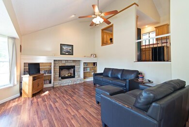 9914 W 50th Terrace, Shawnee, KS 66203 - photo 3