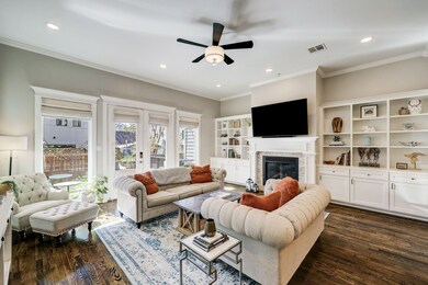 824 E 26th St, Houston, TX 77009 - photo 6