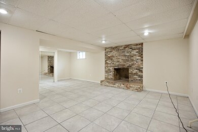 13201 Chalfont Ave, Fort Washington, MD 20744 - photo 3