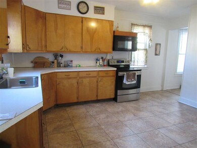 6 Mcfarland St, Gorham, NH 03581 - photo 7