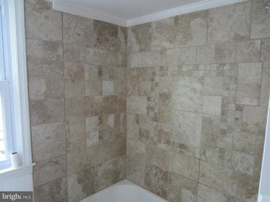 1415 Meridene Dr, Baltimore, MD 21239 - photo 4