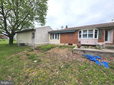 1566 Edenville Rd, Chambersburg, PA 17202 - photo 3