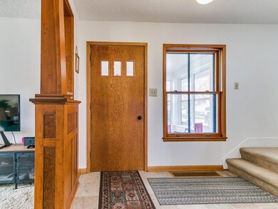 24-web-or-mls-1124 N 3rd St-30