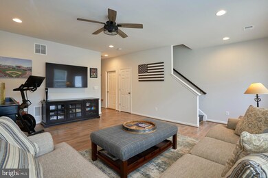 9160 Snowden Ashford Rd, Lorton, VA 22079 - photo 3