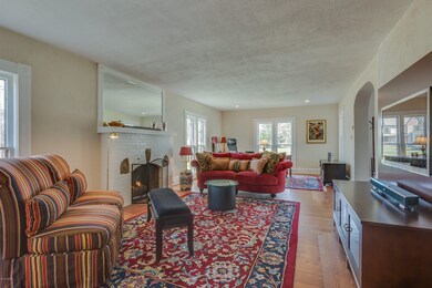 213 Cedar St, Three Oaks, MI 49128 - photo 6