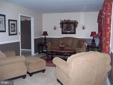 343 Estate Rd, Boyertown, PA 19512 - photo 4