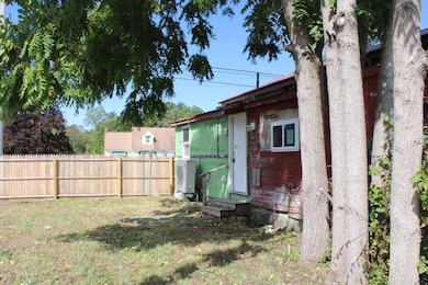 320 West St, Hatfield, MA 01088 - photo 4